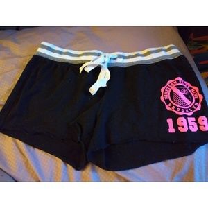 Brooklyn shorts black and pink size large